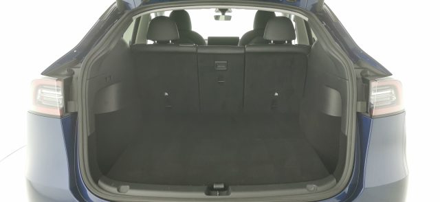 TESLA Model Y usata, con Servosterzo