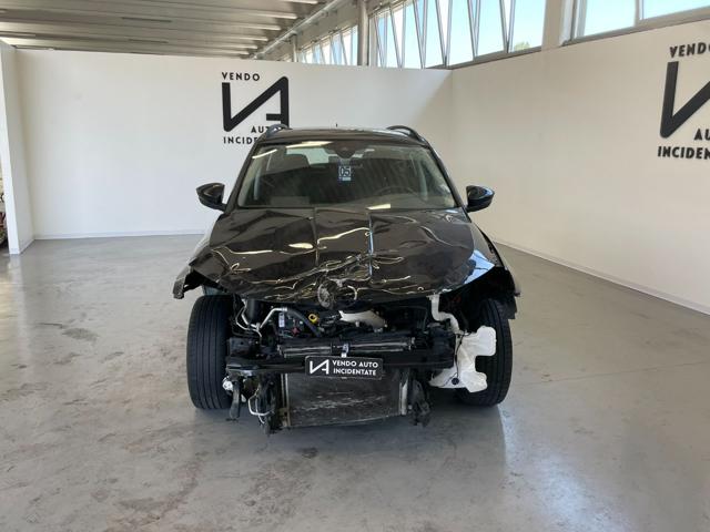 SKODA Karoq usata, con Alzacristalli elettrici