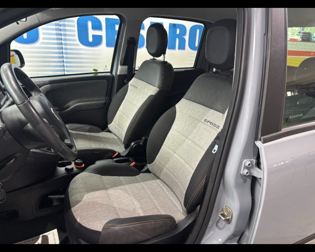 FIAT New Panda usata 13