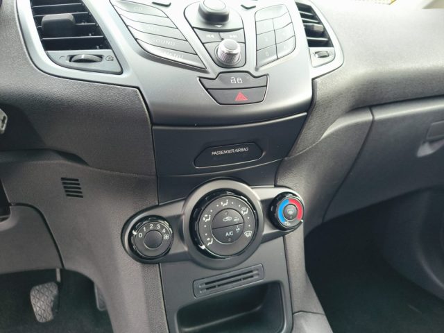 FORD Fiesta usata, con Boardcomputer