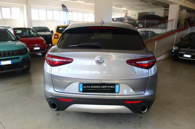 ALFA ROMEO Stelvio usata, con Autoradio