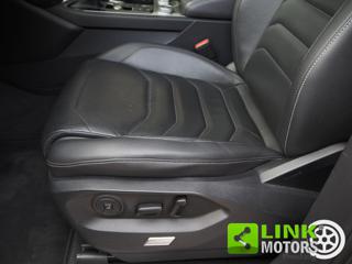 VOLKSWAGEN Touareg usata, con Antifurto