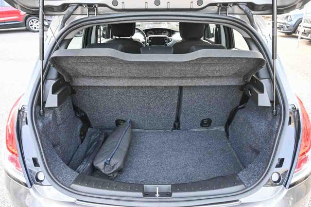 LANCIA Ypsilon usata, con Climatizzatore