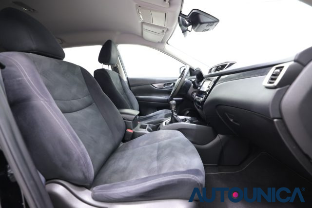 NISSAN X-Trail usata, con Telecamera per parcheggio assistito