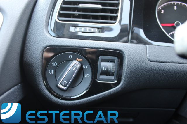 VOLKSWAGEN Golf usata, con Sistema di navigazione