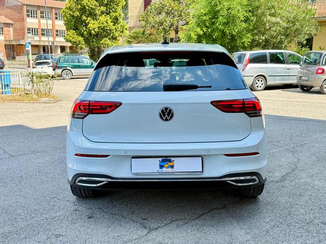 VOLKSWAGEN Golf usata, con Autoradio