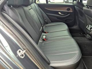 MERCEDES-BENZ E 220 usata, con USB