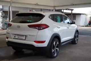 HYUNDAI Tucson usata, con Autoradio