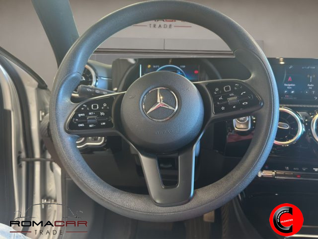 MERCEDES-BENZ A 180 usata, con Cruise Control