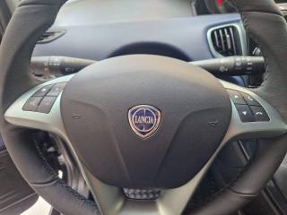 LANCIA Ypsilon usata, con USB
