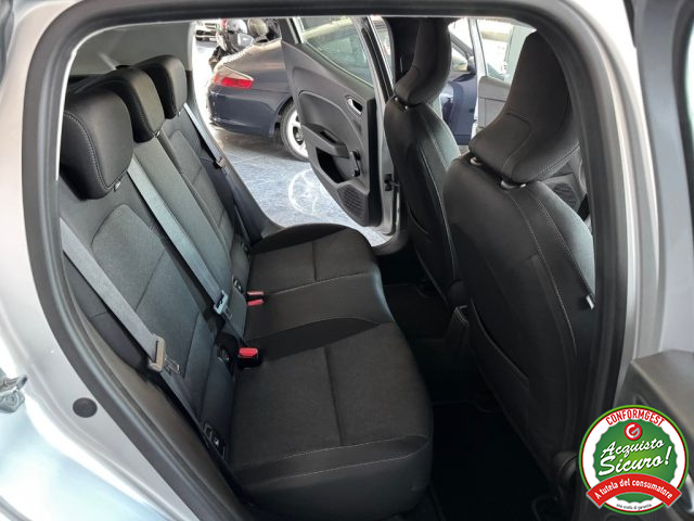 RENAULT Clio usata, con Controllo automatico clima