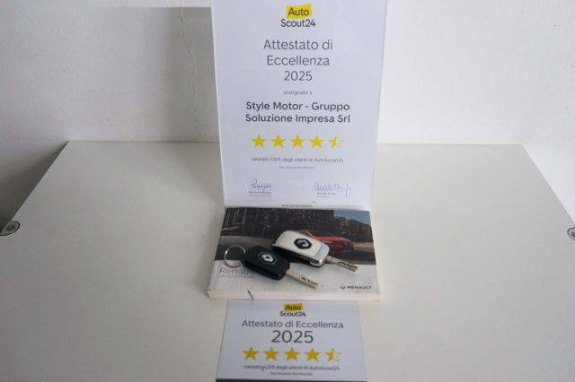 RENAULT Clio usata, con Controllo elettronico della corsia