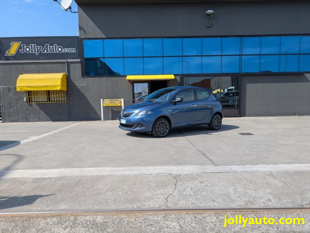 LANCIA Ypsilon usata, con Start/Stop Automatico