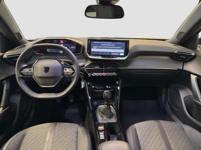 PEUGEOT 2008 usata, con Cruise Control
