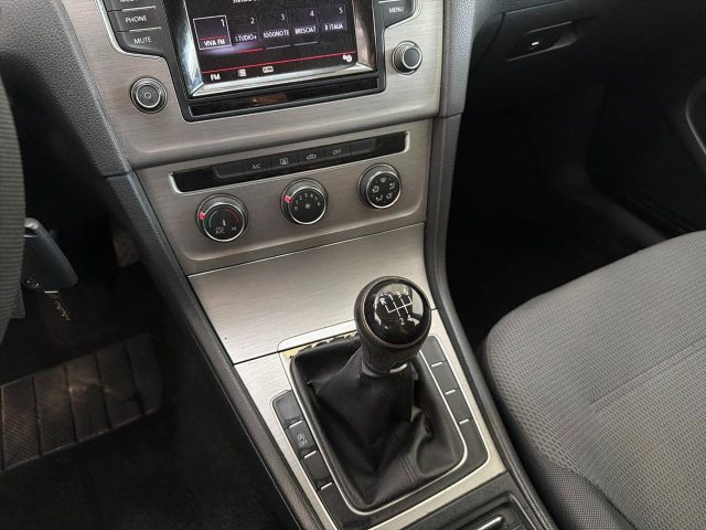 VOLKSWAGEN Golf usata, con Controllo trazione