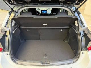 TOYOTA Yaris usata, con Telecamera per parcheggio assistito