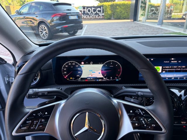 MERCEDES-BENZ A 180 usata, con Boardcomputer