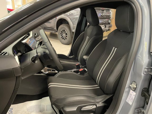 OPEL Corsa usata, con Luci diurne LED