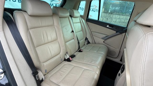 VOLKSWAGEN Tiguan usata, con Autoradio