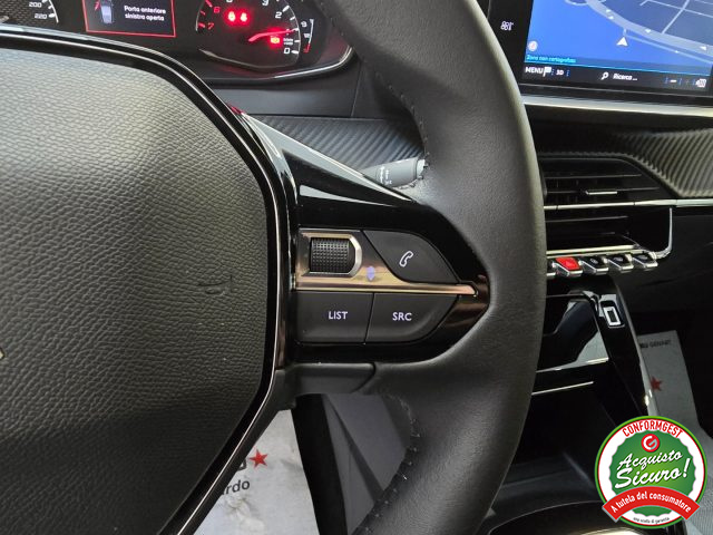 PEUGEOT 2008 usata, con Fari LED