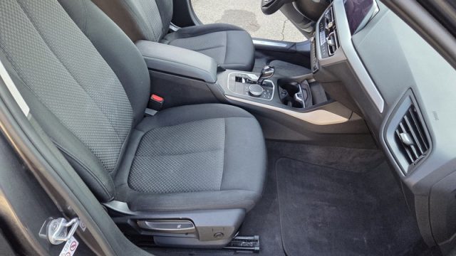 BMW 118 usata, con Controllo automatico clima