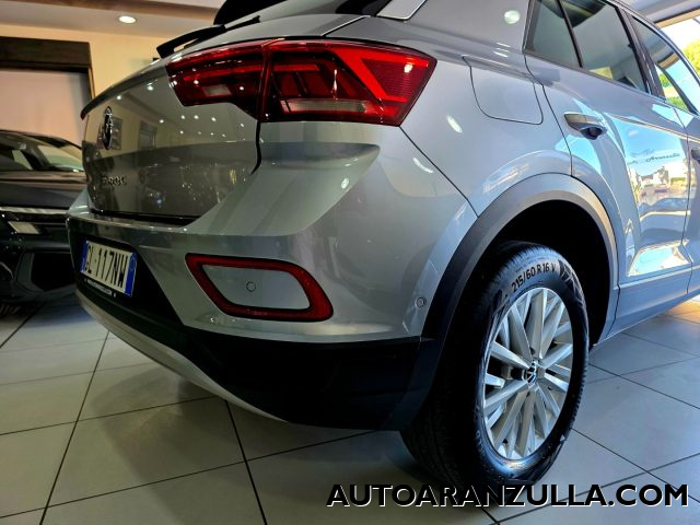 VOLKSWAGEN T-Roc usata, con Volante multifunzione