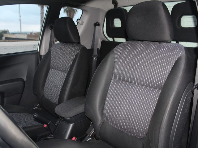 MITSUBISHI L200 usata, con Climatizzatore