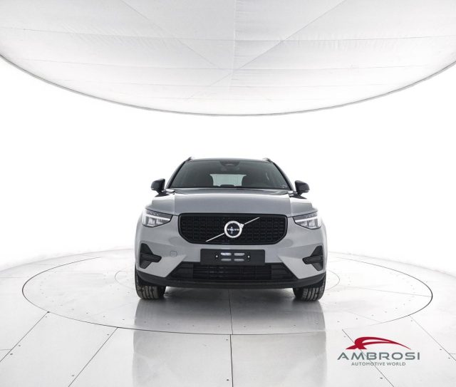 VOLVO XC40 usata 4