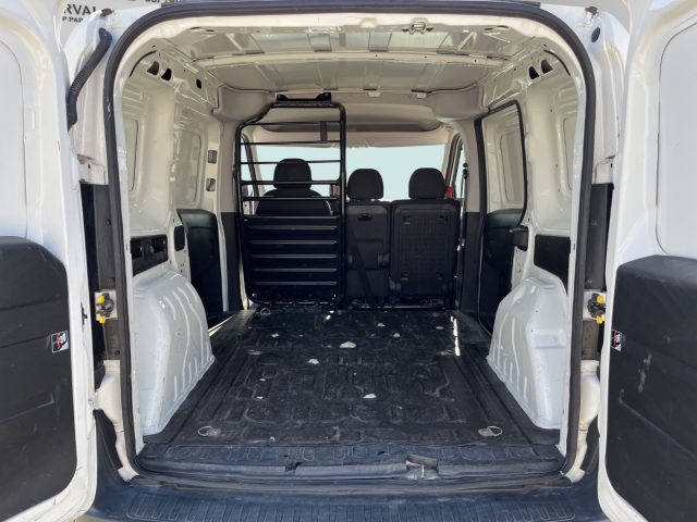 FIAT Doblo usata, con Specchietti laterali elettrici