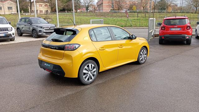 PEUGEOT 208 usata, con Sedile posteriore sdoppiato