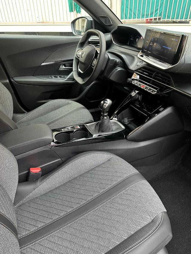 PEUGEOT 2008 usata 19
