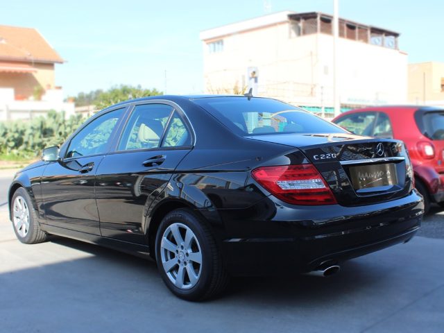 MERCEDES-BENZ C 220 usata, con Boardcomputer