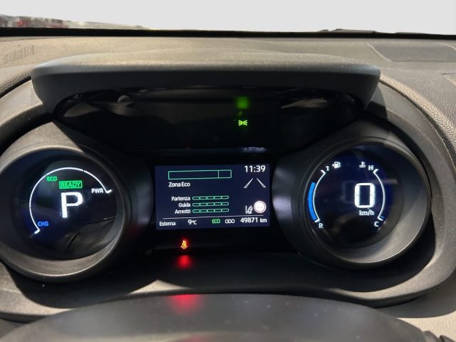 TOYOTA Yaris Cross usata 13