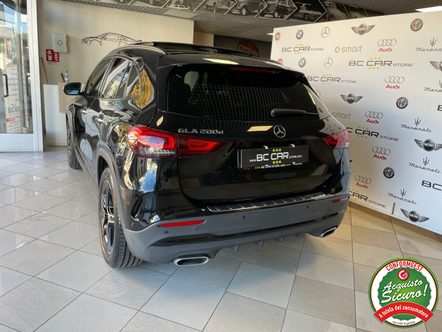 MERCEDES-BENZ GLA 200 usata, con Cerchi in lega