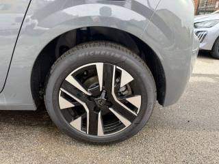 PEUGEOT 208 usata, con Fari LED