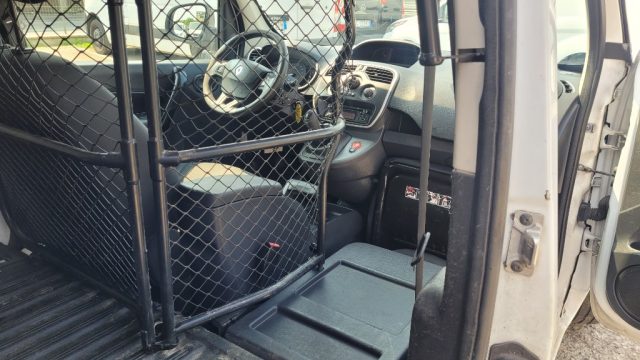 RENAULT Kangoo usata, con Servosterzo
