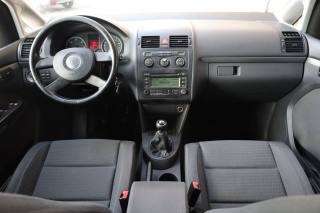 VOLKSWAGEN Touran usata, con Airbag Passeggero