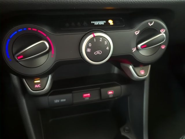 KIA Picanto usata, con USB