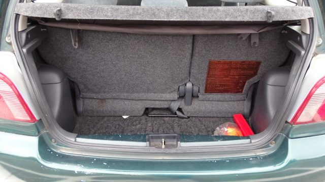 TOYOTA Yaris usata, con Chiusura centralizzata telecomandata