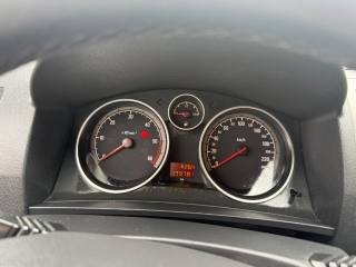 OPEL Zafira usata 4