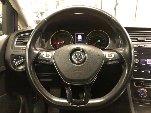 VOLKSWAGEN Golf usata, con Specchietti laterali elettrici