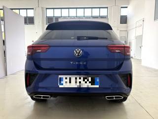 VOLKSWAGEN T-Roc usata, con Autoradio