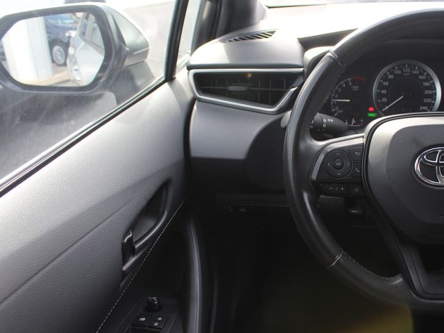TOYOTA Corolla usata, con Vetri oscurati