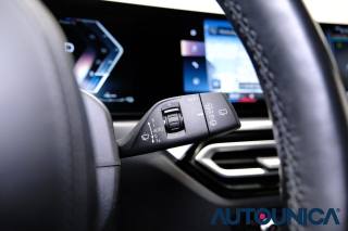 BMW 320 usata, con Touch screen