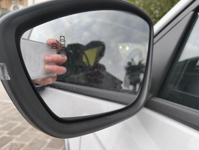 OPEL Corsa usata, con Controllo trazione