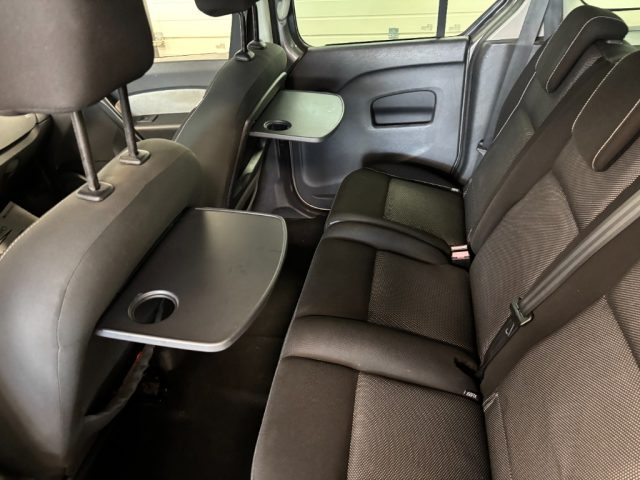 RENAULT Kangoo usata, con Fari Xenon