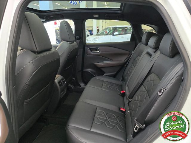 NISSAN Qashqai usata, con USB