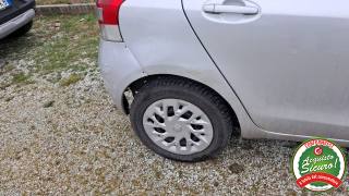 TOYOTA Yaris usata, con Autoradio