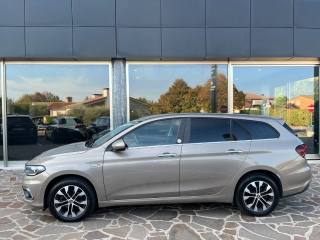 FIAT Tipo usata, con Alzacristalli elettrici