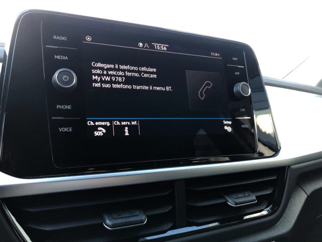 VOLKSWAGEN T-Roc usata, con Volante multifunzione